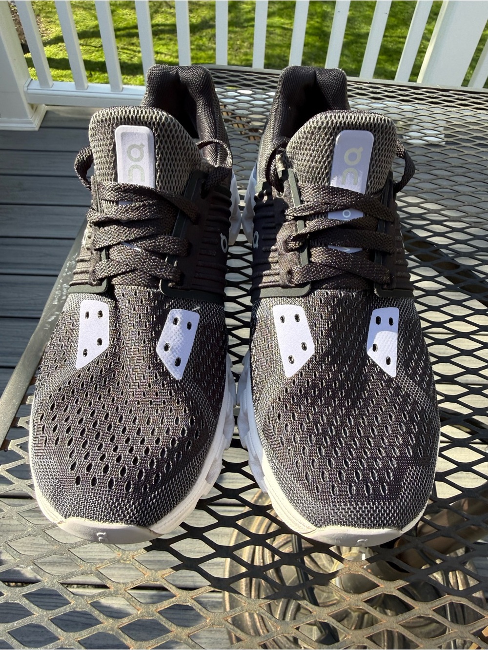 ON Clouds Running Black and lilac women’s  Running Sneakers